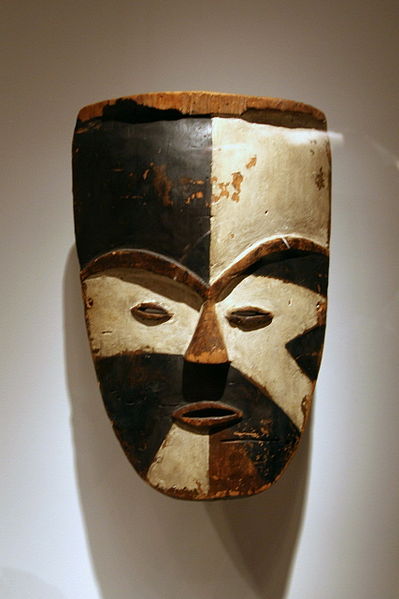 Maske der Togo vom Ogooue Fluss (c) cliff1066