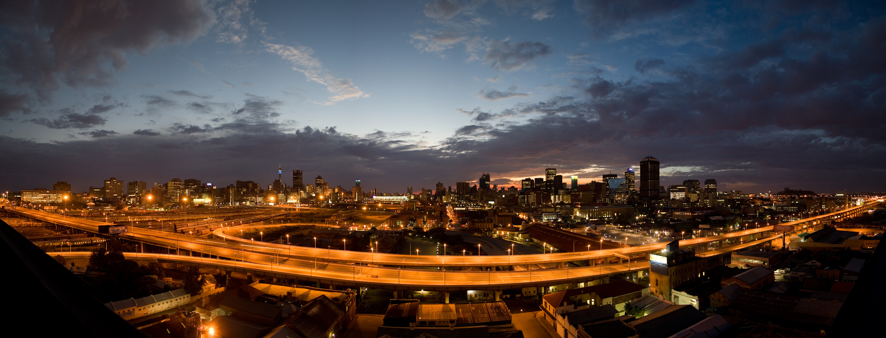 Johannesburg bei Nacht