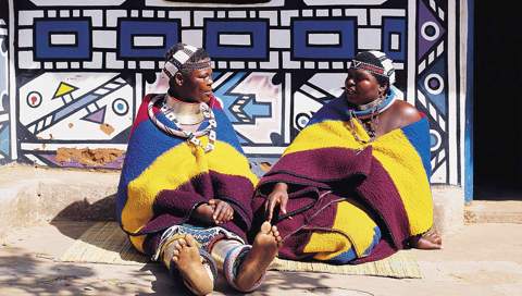 Ndebele Frauen