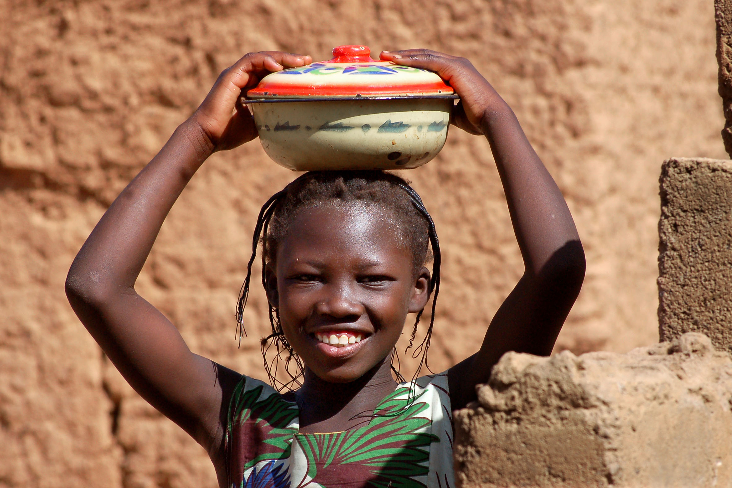 Mädchen in Burkina Faso (c) Walter Korn
