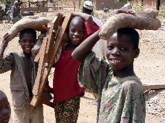 Kinder in Cotonou (c) cotonoudiplo