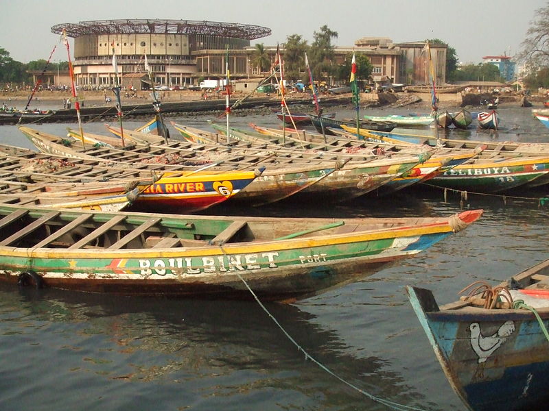 Fischerhafen in Conakry (c) Sebastian Losada, upload by Albert Herring