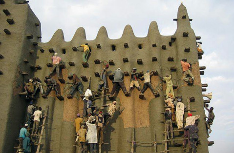 Moschee von Djenné wird gesäubert (c) c.hugues