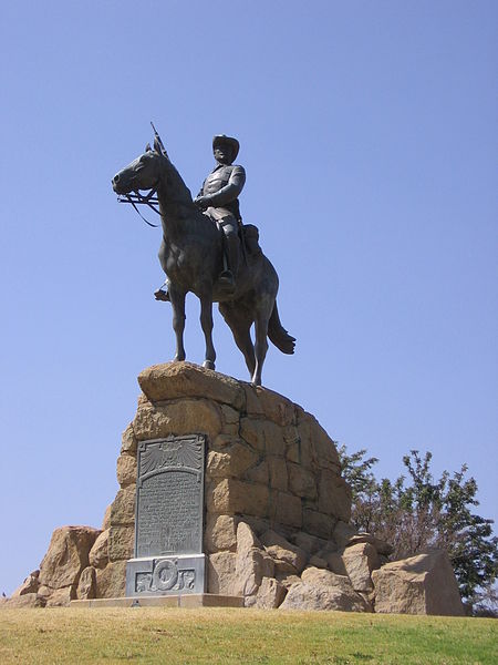 Südwest Reiter Denkmal in Windhoek (c) SwakoP