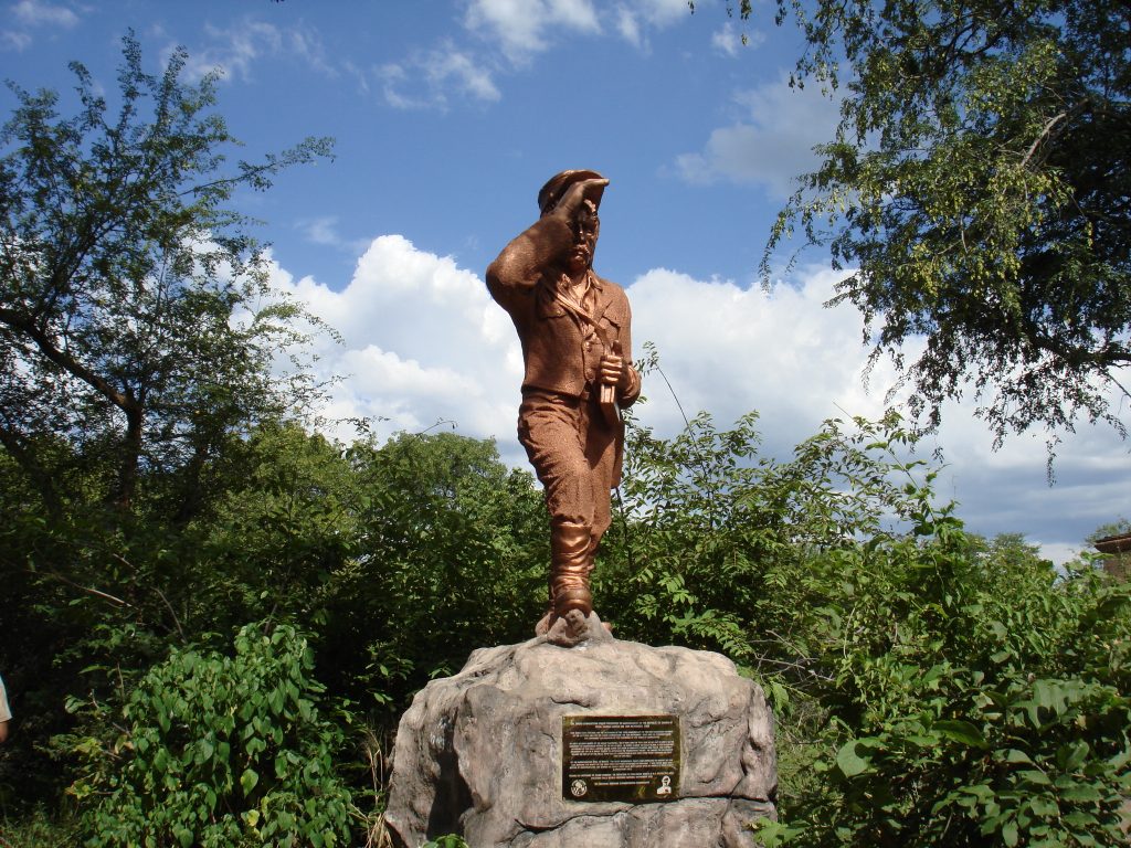 Livingstone Statue (c) Uttamh CC BY SA 3.0
