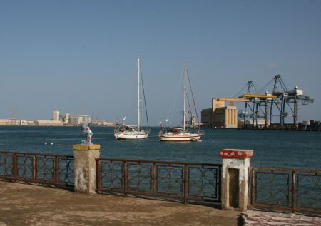 Hafen von Port Sudan (c) solagracia