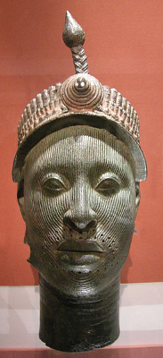Bronze Plastik eines Königs der Yoruba aus dem 12. Jahrhundert