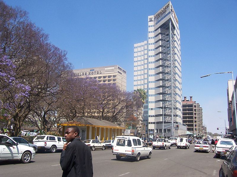 Harare, Hauptstadt von Simbabwe (c) Damien Farrell 